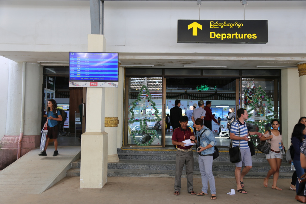 aéroport-rangoon-birmanie (8)