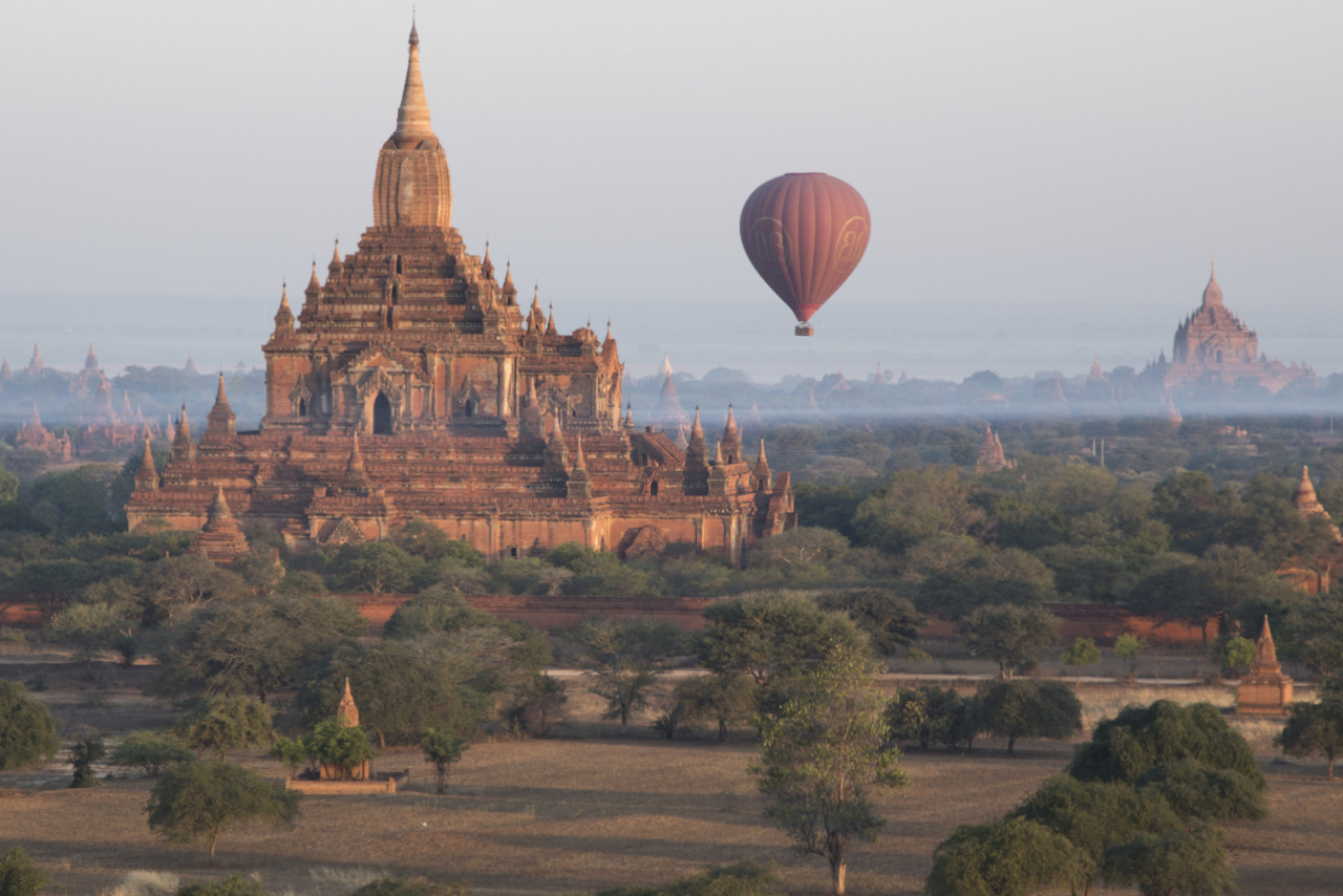 montgolfiere-bagan-birmanie