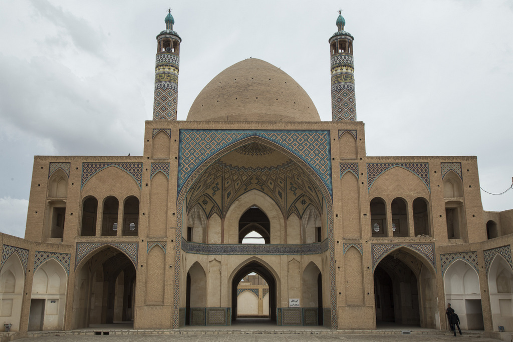 Mosquée-agha-bozorg (2)
