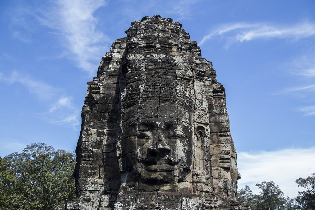 temple-bayon-angkor-1