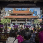 Taipei – Grande balade à pied entre le temple de Longshan, le mémorial de CKS et Ximending